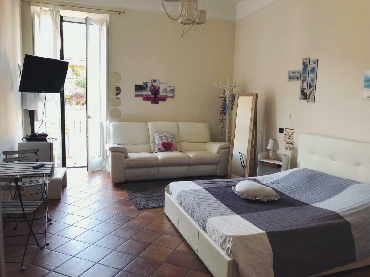 Bianca Suite B&B 萨莱诺 外观 照片